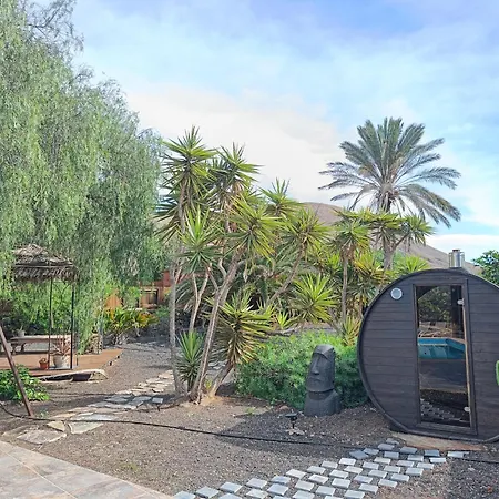 Helda - Private Bedroom In A Shared Of 4 Bedroom Penzion Villaverde (Fuerteventura)