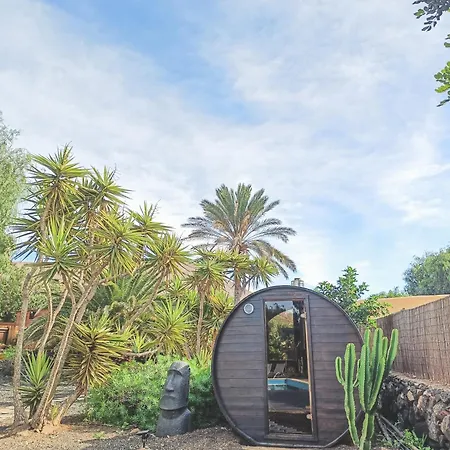 Helda - Private Bedroom In A Shared Of 4 Bedroom Penzion Villaverde (Fuerteventura)